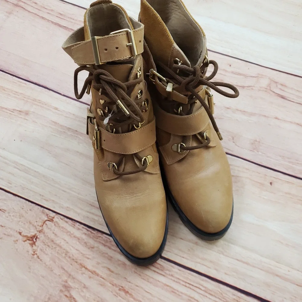 Free People Boots Womens 37 Tan Leather Suede Lace Up Buckle Ankle Combat Bootie